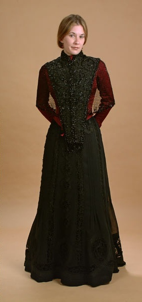 Женский туалет конца XIX века - начала XX века. Порядок облачения. длиннопост, 19 век, платье, корсет, панталоны, женская мода