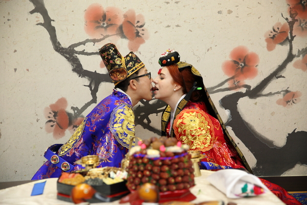 Корейские петухи для свадьбы Корейские петухи для свадьбы
