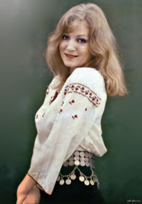 Сегодня день рождения у Анны Герман!