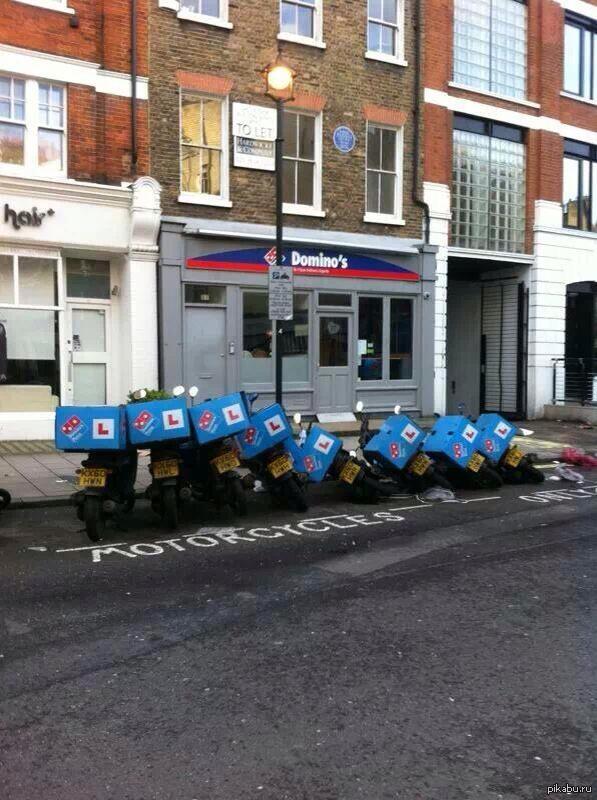 Dominos
