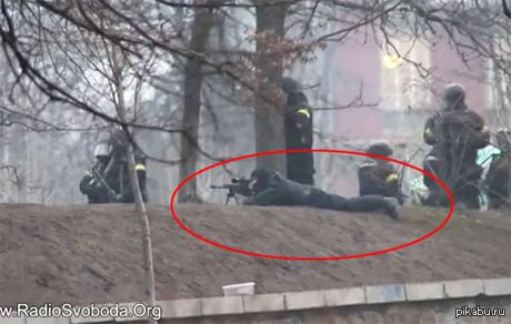 :     -47   http://www.reddit.com/r/worldnews/comments/1yfm59/ukraine_video_of_police_shooting_ak47_and_sniper/           !