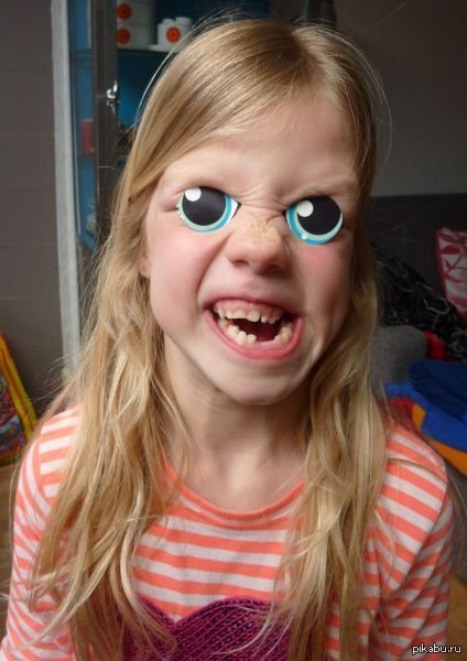 Зло, зло не дремлет