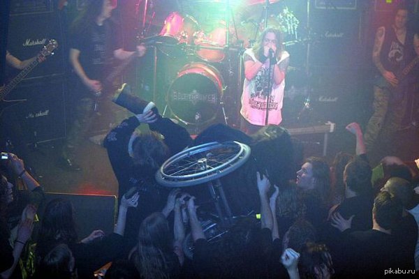  Bolt Thrower  . ,    .  P.S.   ,    .