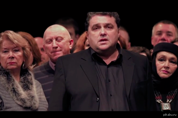 дорогие артисты Украины !а что вы сейчас скажите нам? сейчас вам не стыдно ?