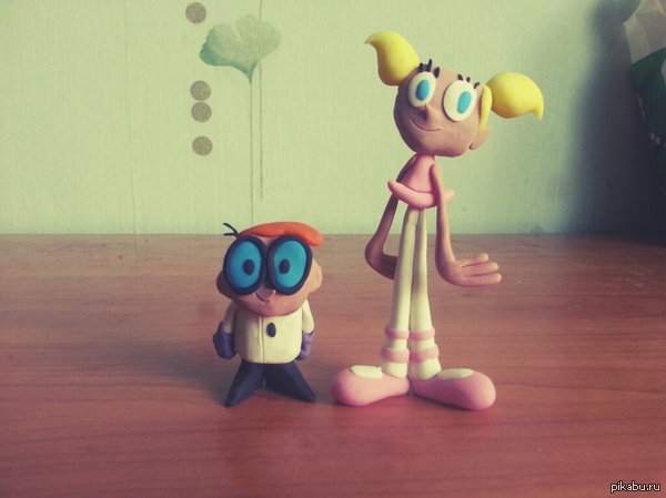 Dexter and Dee Dee )