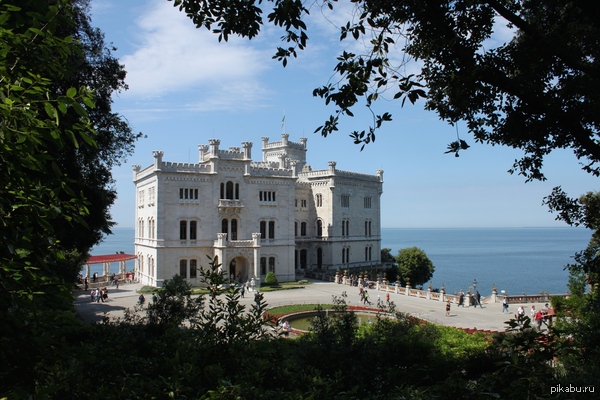       :) Castello Miramare, Trieste, Italy