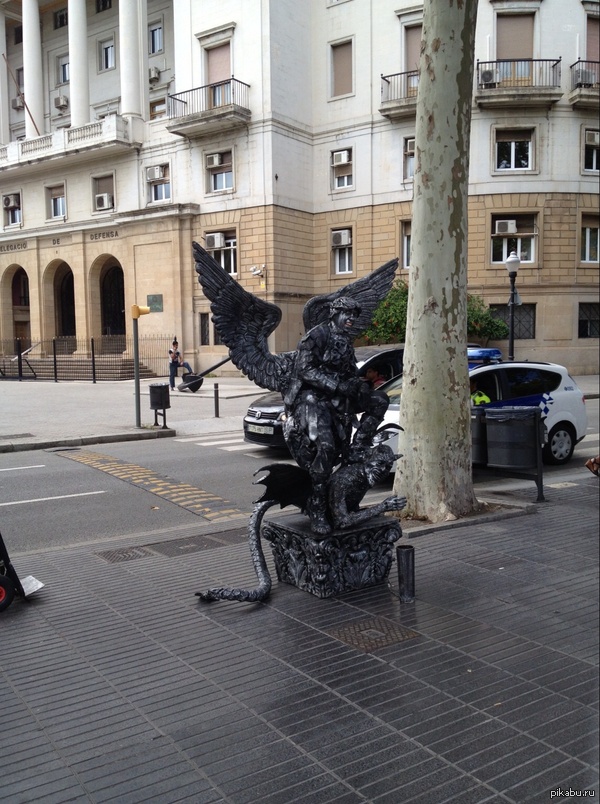 Улыбка выдает:)