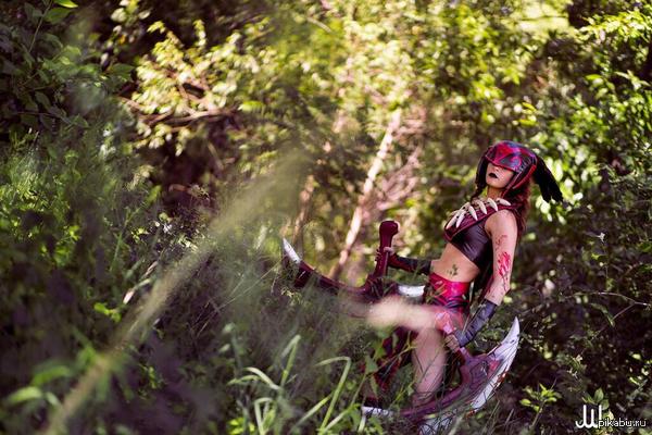 Секси косплей на BLoodSeeker