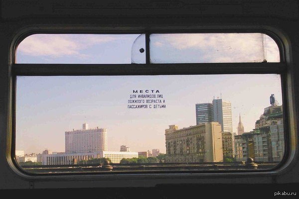 Нарочно и не придумаешь