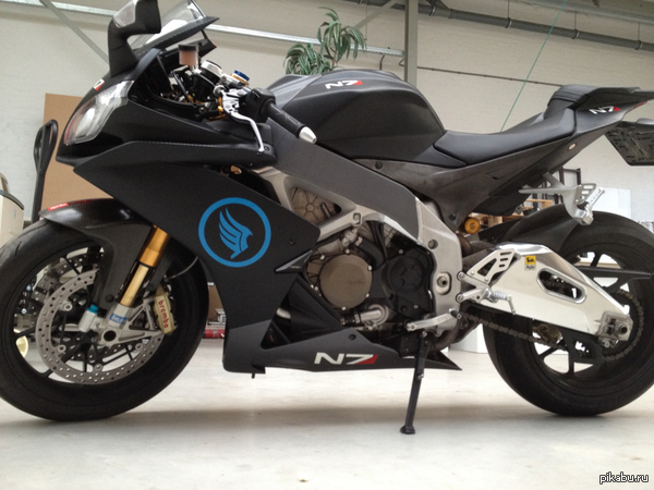 Для фанатов.