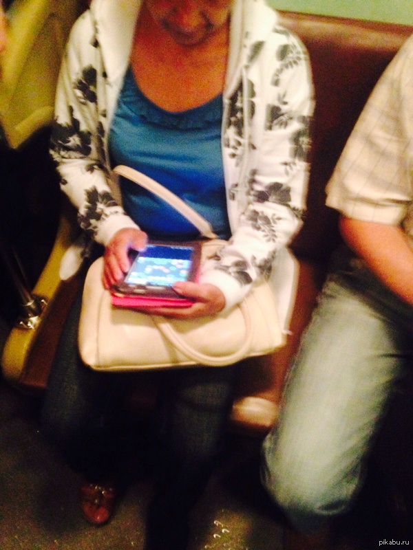 Случай в метро или же стремительная компьютеризация в нашем мире.