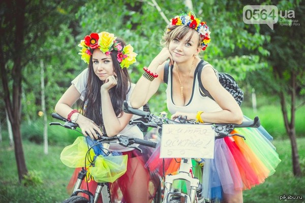 А у нас в городе прошел велодевичник