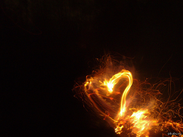 Люблю лето и костёр <3