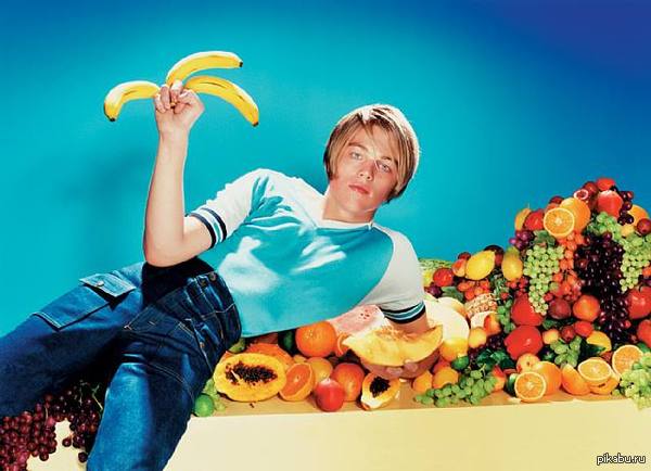 Ди Каприо пожирают фрукты