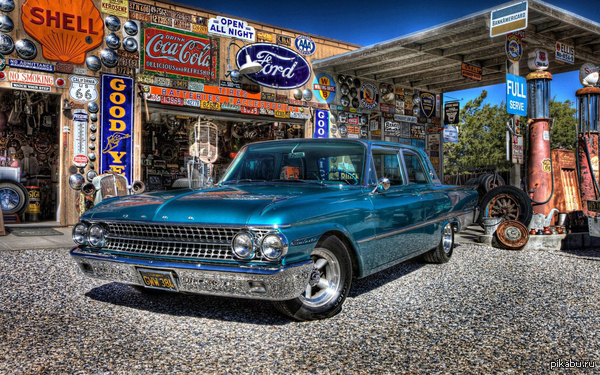   '61 Ford Galaxie
