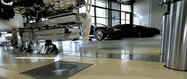 Как по воде плывет