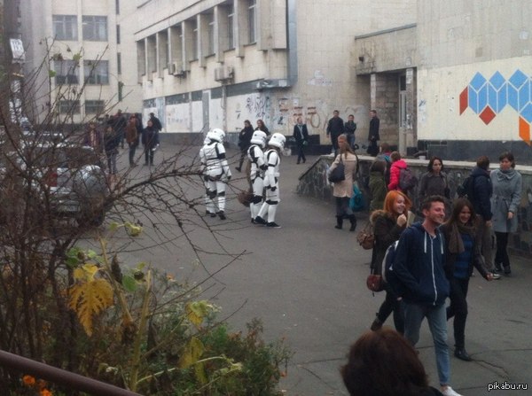 Вот такой Флешмоб прошел у нас В КПИ "Киев"