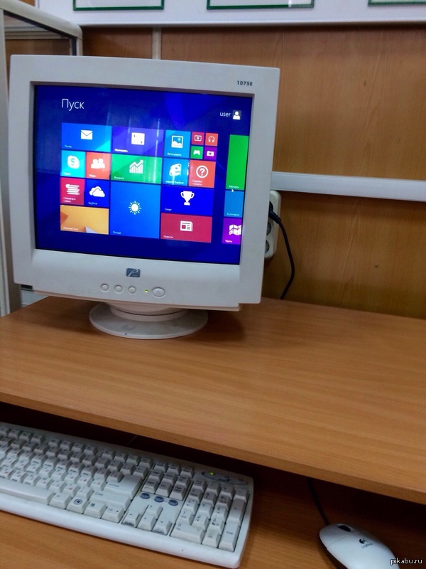 Вот такие у нас компы на информатике