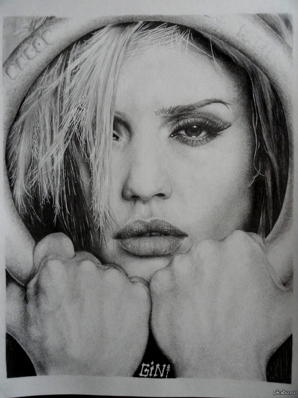 Рисунок карандашом (Альба)