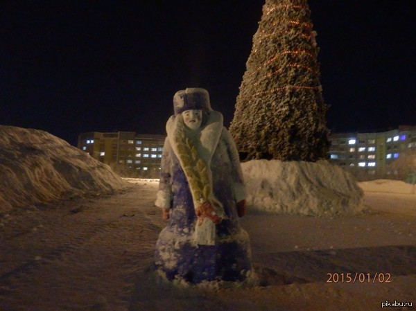 Расскажи, Снегурочка, где была? Расскажи-ка, милая, как дела? Или из серии "Жизнь-боль"