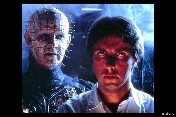 Клайв Баркер (Clive Barker) — британский писатель-фантаст. Режиссёр и сценарист, автор многих бестселлеров.