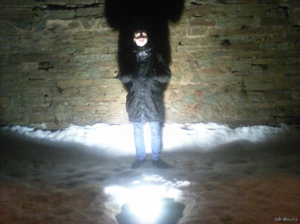 Друг попросил сфотографировать на аву для ВК.