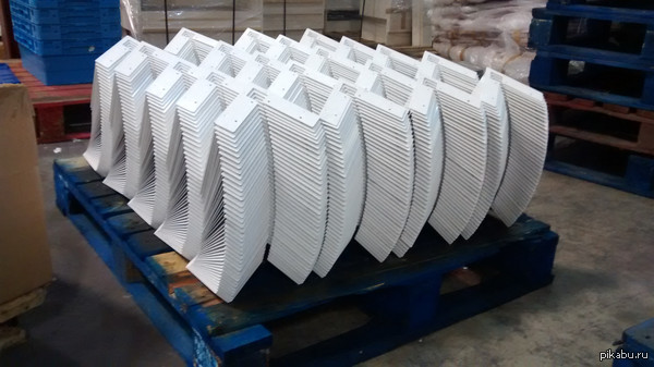 Почти идеально сложенные угловые кронштейны