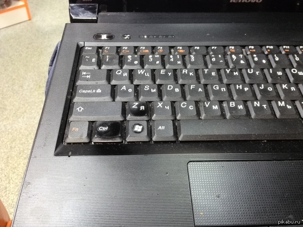 Неуверенная девушка