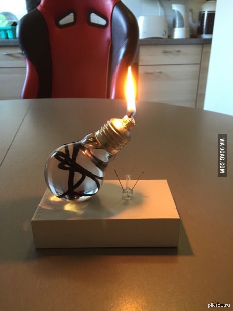 Масляная лампа из лампочки