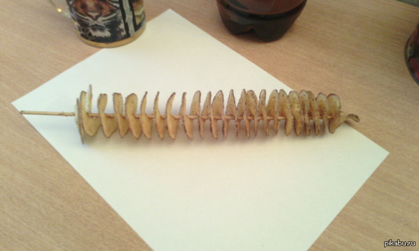 Открылась рядом новая пивная розливушка... Пытаются внедрять всякие новшества к нему пенному)