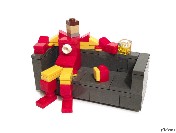   LEGO    &amp;#8594; leplay.com.ua/pic/couch_superheroes