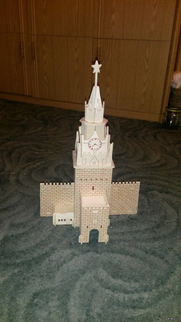 Я у мамы строитель