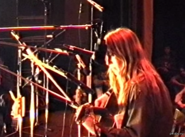 Пикабу, нужна твоя помощь. Обработать для ч/б принта на холсте. К 8 марта! Простите за наглость!