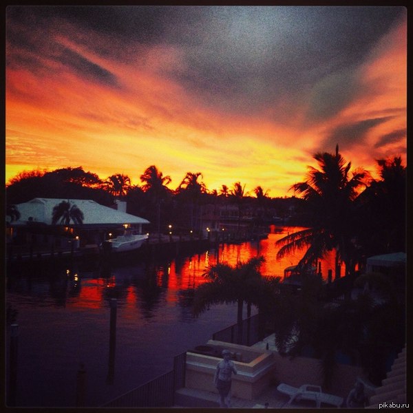 Форт-Лодердейл, США вид из окна,друзья прислали,а я в Москве долбанной :(