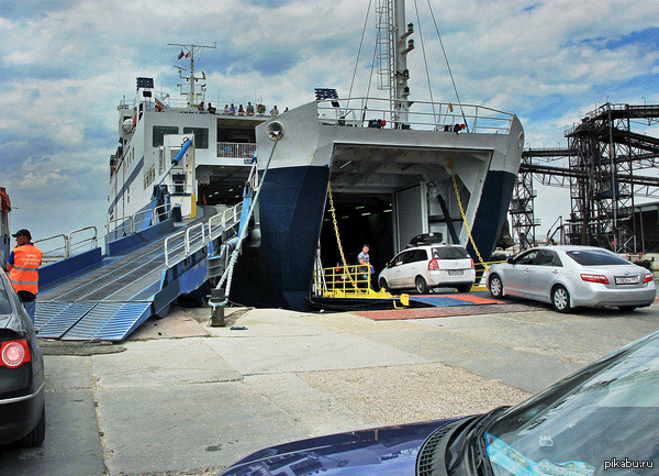 Минтранс Крыма опубликовал электронное табло о работе Керченской паромной переправы