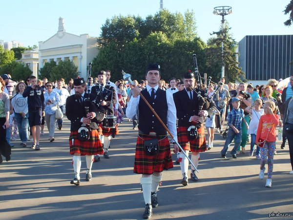 Какое каменное лицо! | Пикабу
