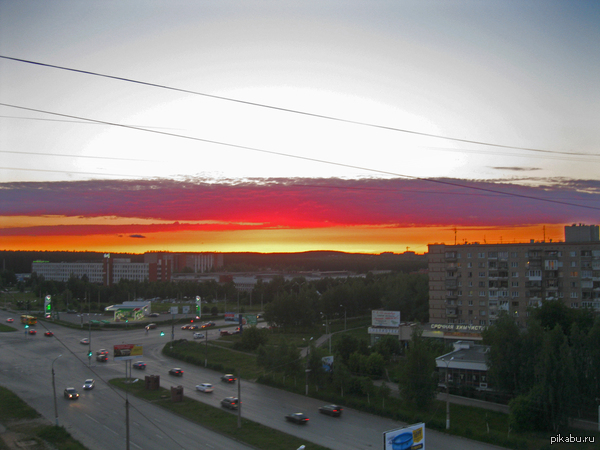 Вот такой вид из моего окна в данный момент