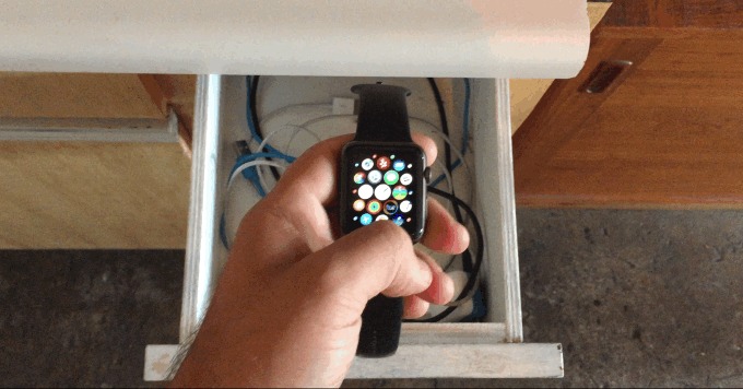  Techcrunch: apple watch,    