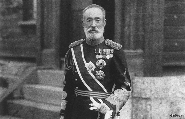 Ноги Марэсуки. Командовал осадой Порт-Артура.