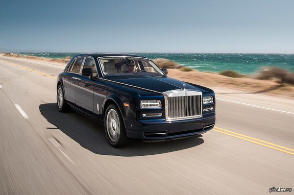 Rolls-royce с usb-входами вместо фар
