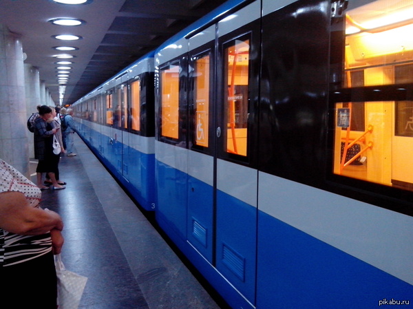 Новые вагоны в Харьковском метро.
