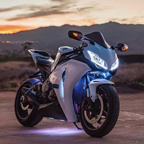 CBR1000RR 