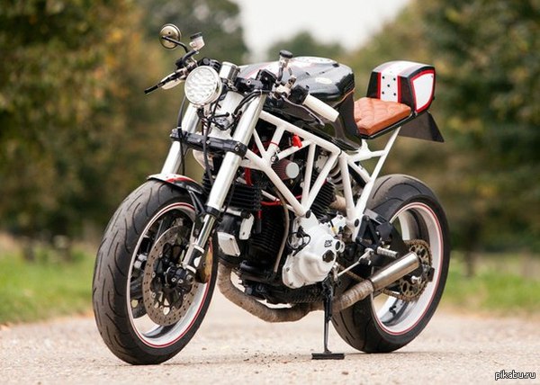 ���� ������ Ducati 900ss
