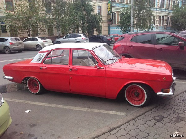Шли с другом увидели это чудо