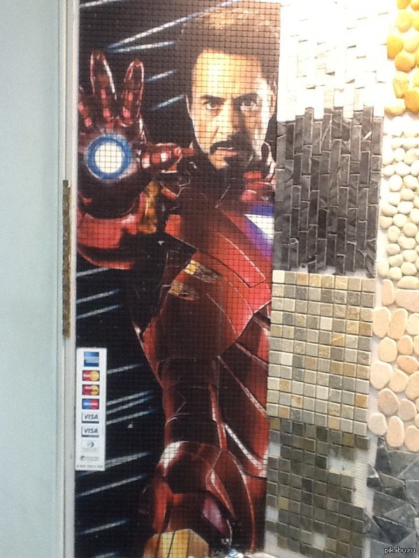 Тони Страк, мать его, отделочная плитка!