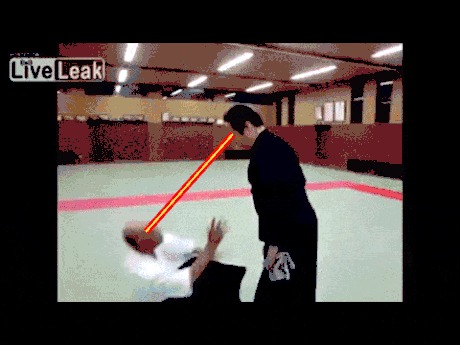 Мастер. <a href="http://pikabu.ru/story/beskontaktnyiy_boy_3609683">http://pikabu.ru/story/_3609683</a> - не путать с этим постом ( там без эффектов)