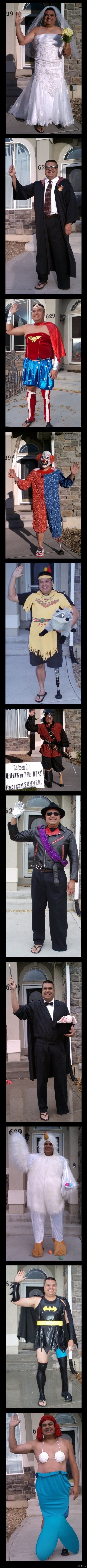 Этот отец, провожая своего сына на автобус в школу, каждый день одевается в новый костсюм)