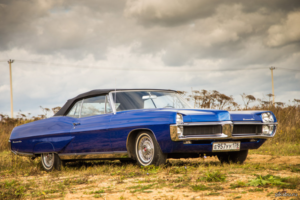 Pontiac Bonneville 1967.