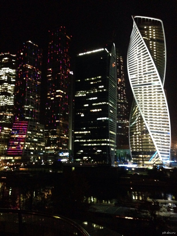 Москва Сити, фотографировал на IPhone 5c