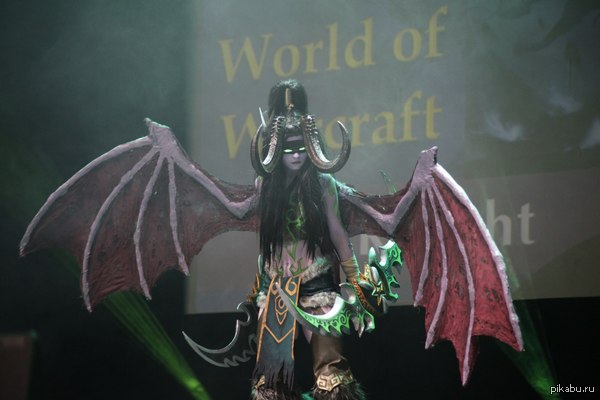 Illidan female cosplay